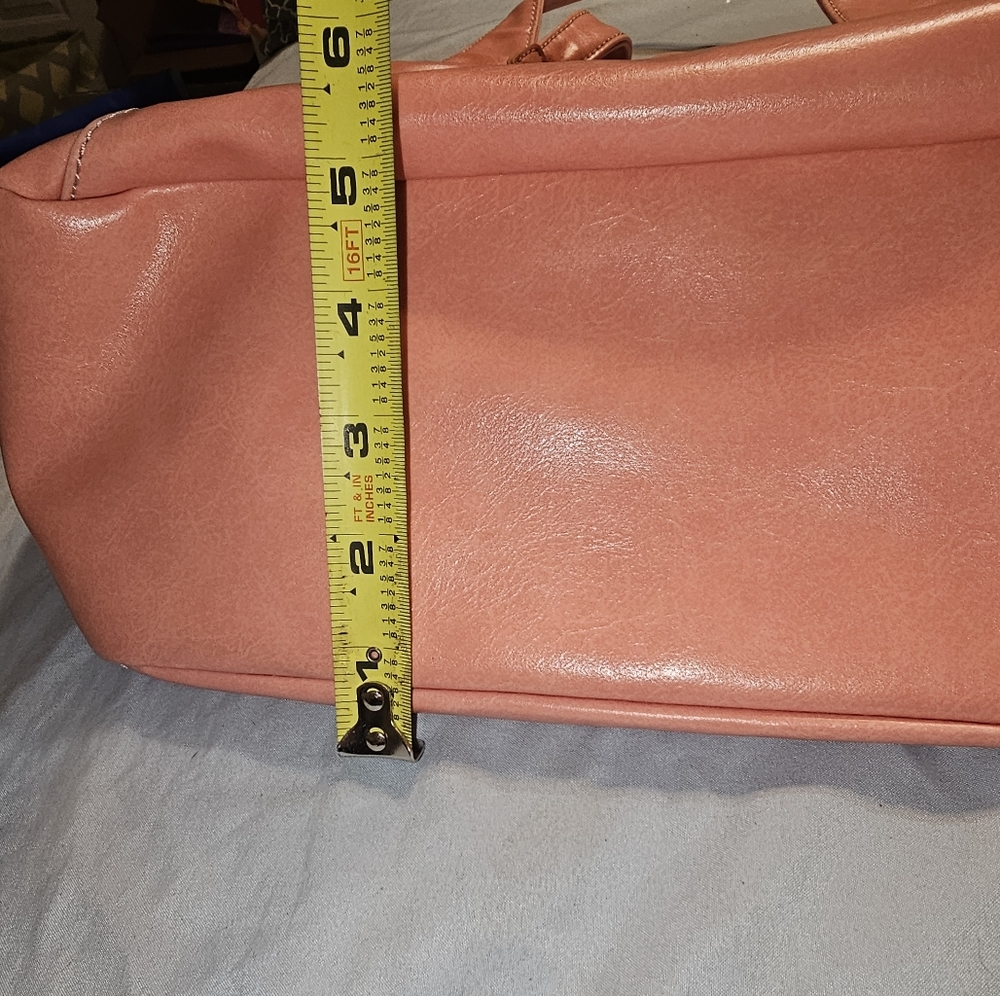 Nine west coral purse - Picture 6 of 7